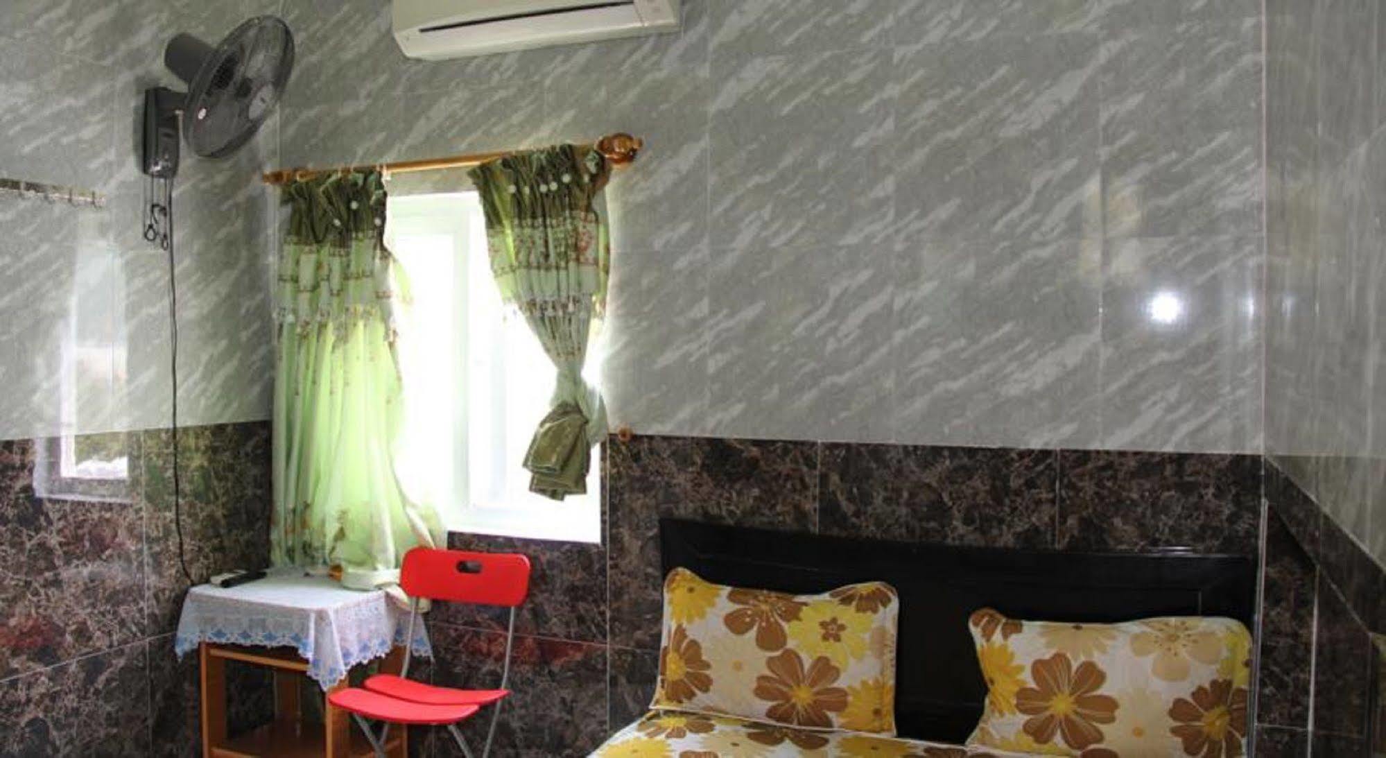 Yen Vy Hotel Quy Nhon Bagian luar foto